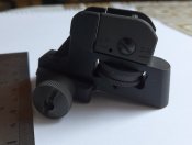 Приціл механічний з подвійним регулюванням  для АR- 10 та кулимета