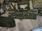 Разгрузка, подсумки магазов АК и гранатные, сумка сброса пустых маг-в + дождевик бонусом. Все новое