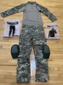 Комплект форми з наколінниками. з 1грн