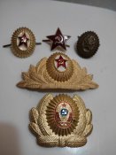 Пять советских кокард одним лотом.