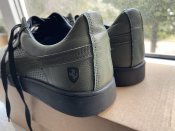Шкіряні кросівки Puma хакі. 42 розмір