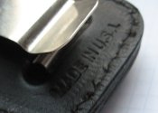 Чехол бензиновой зажигалки Zippo кожа черный с клипсой