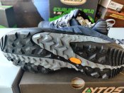 Merrell кросівки в розмірі 43р(27см)