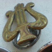 5010769875_0.jpg