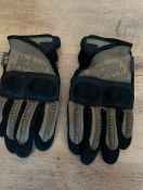 Перчатки mechanix тактические размер m-l отличное состояние