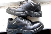 Кожаные рабочие трекинговые кросовки туфли Dunlop 44p.