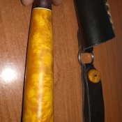 Вот такой нож с ножнами такой будет только у Вас