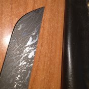 Вот такой нож с ножнами такой будет только у Вас