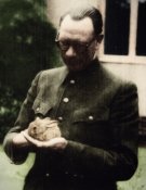 Vlasov_s_krolikom111.jpg