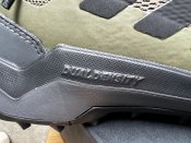 Тактические трекинговые походные кроссовки Adidas terrex AX4 подошва Continental