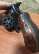 Револьвер Röhm RG 77 газовый