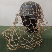 Маскировочный сетчатый чехол на каску, реплика.