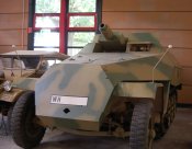 Mittlerer_Schützenpanzer_(Ausf._D).jpg
