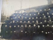 Групповое фото слушателей курсов МВД г. Харьков . декабрь 1956 год .