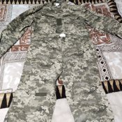 Пиксель брюки /куртка ,разм. 52 -54 .