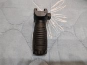 Рукоятка переноса огня САА Short Forearm Vertical Grip