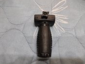 Рукоятка переноса огня САА Short Forearm Vertical Grip