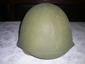 Каска (шлем) советский, СШ 40,новый ,но с дефектом от влажности.Размер 1