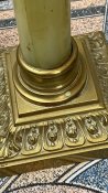 Настольная керосиновая лампа.Камень