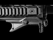 Передняя рукоятка упор Cobra Strike industries. На Weaver picatiny