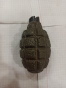 Макет гранаты Ф- 1 с транспортировочной пробкой.