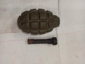 Макет гранаты Ф- 1 с транспортировочной пробкой.