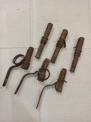 Макеты гранат Ф-1 ( 6 штук) с макетами запалов.