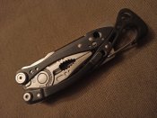 Мультитул Leatherman Skeletool CX / Лезерман Скелетул СХ