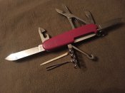 Швейцарський армійський Ніж Victorinox Climber, б/в (червоний)