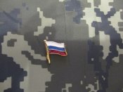Знак із відомою композицією – гавно на паличці