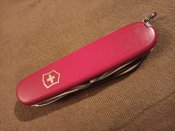 Швейцарський армійський Ніж Victorinox №3, б/в (червоний)