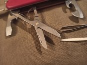 Швейцарський армійський Ніж Victorinox №3, б/в (червоний)