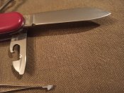 Швейцарський армійський Ніж Victorinox №3, б/в (червоний)