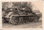 Russland b. Kamenskoje Beute T34.jpg