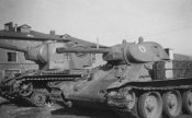 я1259.КВ-2 и Т-34 на службе в панцерваффе.jpg