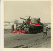 Russland Beute Panzer Tank KW-2 Winterkampf.jpg