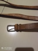 ремінь шкіряний  в/с Швейцарія .довжтна 143 см. Х . ширина лямки 2.5 см.