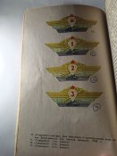 2 книги по знакам воинской доблести и бумажным деньгам Украины