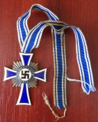 Почётный крест Немецкой матери в бронзе.