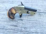 Дерринджер под 22 lr