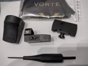 Прицел коллиматорный Vortex Venom Red Dot 6 moa