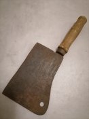 #9Е Старинный крепкий топорик производства Франции с клеймом