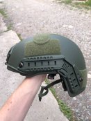 Шолом Fast колір олива. Сертифікат.