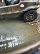 Діорама Швімваген 166 в кришці підписного німецького котелка