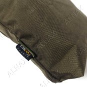 SPANKER dropbag green 8.jpg