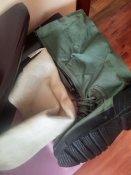 чоботи, бахіли,