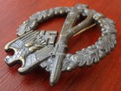 Штурмовой знак в бронзе.