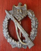 Штурмовой знак в бронзе.