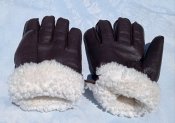 Перчатки кожаные из натуральной овчины.