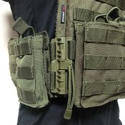 Yakeda vest green 7.jpg